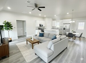 105 Brody's Wy in Durant, OK - Building Photo - Building Photo