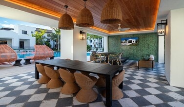 Solea at Miami Lakes in Hialeah, FL - Foto de edificio - Building Photo