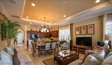 13644 Manchester Ln in Naples, FL - Building Photo - Building Photo