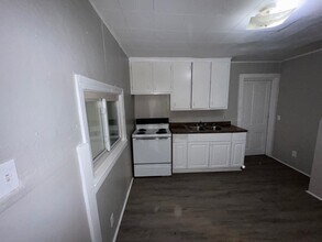 117-117-117-112 W 30th St in Lorain, OH - Building Photo - Building Photo