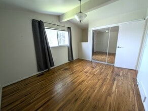 1022 E 5290 S in Salt Lake City, UT - Foto de edificio - Building Photo