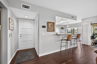 107 Waterview Dr in Palm Beach Gardens, FL - Building Photo - Building Photo