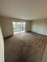 5728 W 128th St in Crestwood, IL - Building Photo - Building Photo