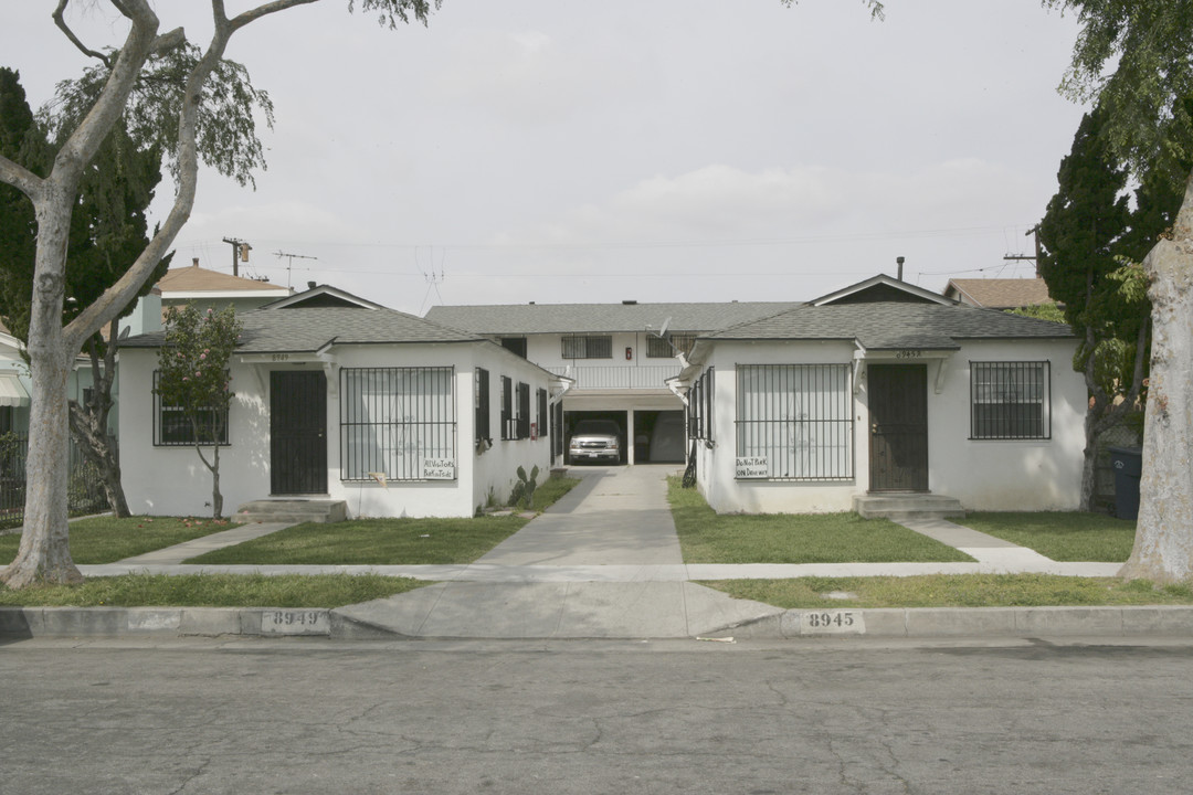 8945-A B/8 Annetta Ave in South Gate, CA - Building Photo