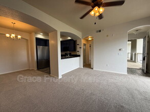 1821 S Dunkirk St in Aurora, CO - Building Photo - Building Photo