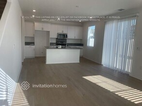 2447 Gunner Ridge Way in Rialto, CA - Building Photo - Building Photo