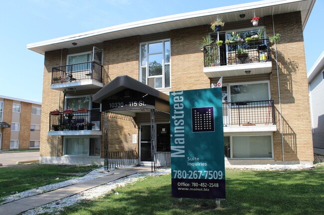 Oliver 3 Apartments