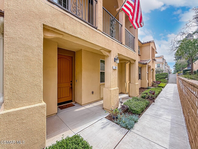 389 Castiano St in Camarillo, CA - Building Photo - Building Photo