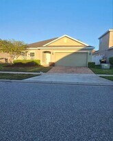 279 Williamson Dr in Davenport, FL - Building Photo