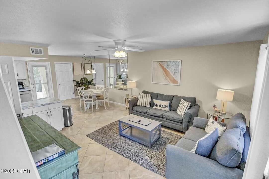 184 White Sandy Dr in Panama City, FL - Building Photo