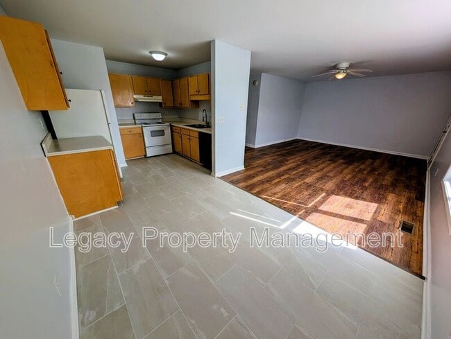 527 S Anthony St in Burlington, NC - Building Photo - Building Photo