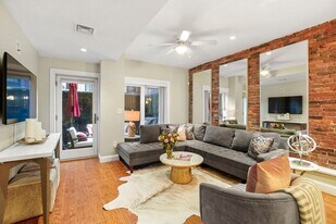 16 Follen St in Boston, MA - Building Photo