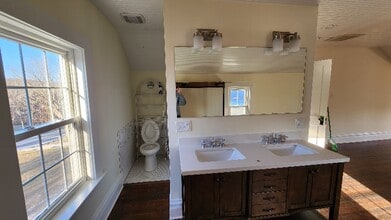 5946 Old Antonia Rd in Imperial, MO - Building Photo - Building Photo