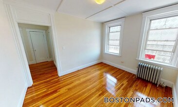 1191 Boylston St, Unit 59 in Boston, MA - Building Photo - Building Photo