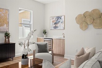 1017 W Coral St in Tampa, FL - Building Photo - Building Photo