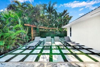 864 Appleby St in Boca Raton, FL - Building Photo - Building Photo