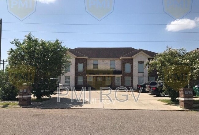 property at 1603 W Omni Ave