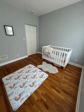 2253 W Rosemont Ave in Chicago, IL - Building Photo - Building Photo