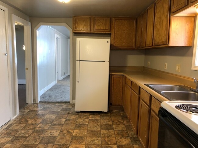 property at 1878 Spring Rd