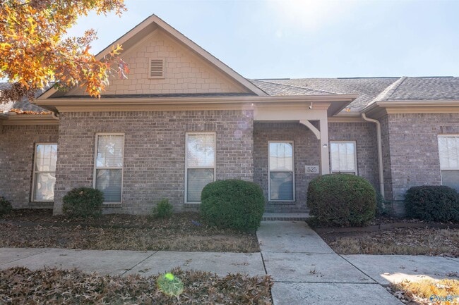 525 W Mossyleaf Dr SW in Huntsville, AL - Building Photo - Building Photo