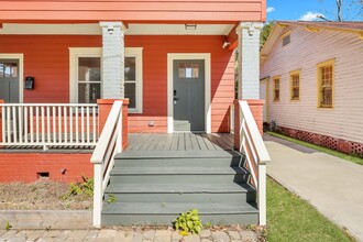 522 E 39th St in Savannah, GA - Foto de edificio - Building Photo