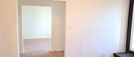 5939 Mile 11 N in Mercedes, TX - Building Photo - Building Photo