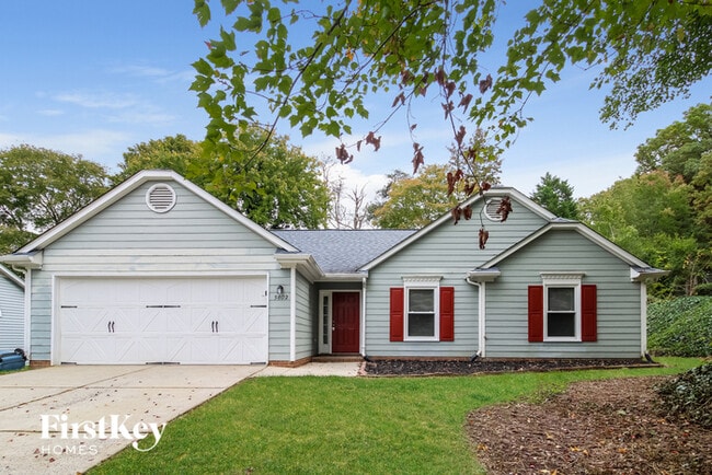 property at 5802 Chinaberry Pl