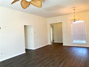 5512 Gessner Ct in Arlington, TX - Building Photo - Building Photo