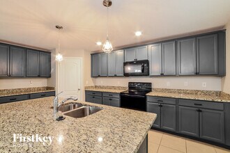 482 Haversham Rd in Deltona, FL - Building Photo - Building Photo