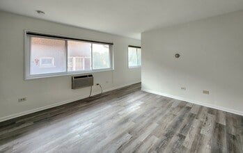 426 Wesley Ave in Oak Park, IL - Building Photo - Building Photo