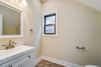 58 Hutton St in Jersey City, NJ - Building Photo - Building Photo