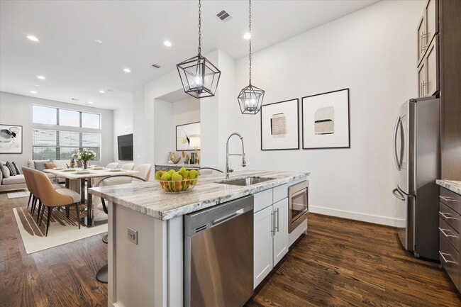 1120 Ennis St in Houston, TX - Building Photo - Building Photo