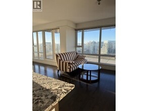 8333 Anderson Rd in Richmond, BC - Building Photo - Building Photo