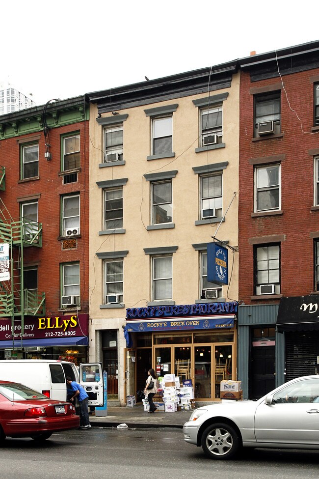 607 Second Ave in New York, NY - Building Photo - Building Photo
