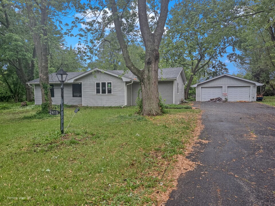 2415 Lockner Blvd in Joliet, IL - Building Photo