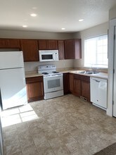 115 Montalto Dr-Unit -D in Cheyenne, WY - Foto de edificio - Building Photo