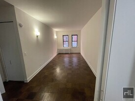WEST 22 STREET, Unit 6K in New York, NY - Building Photo