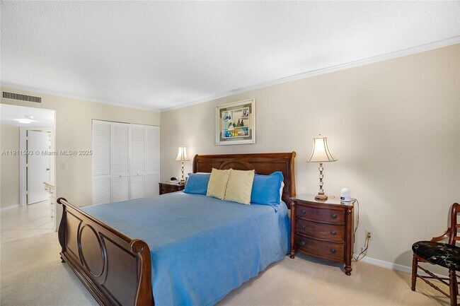 1815 Mooringline Dr in Vero Beach, FL - Building Photo - Building Photo