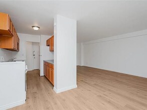 444 Neptune Ave in Brooklyn, NY - Building Photo - Building Photo