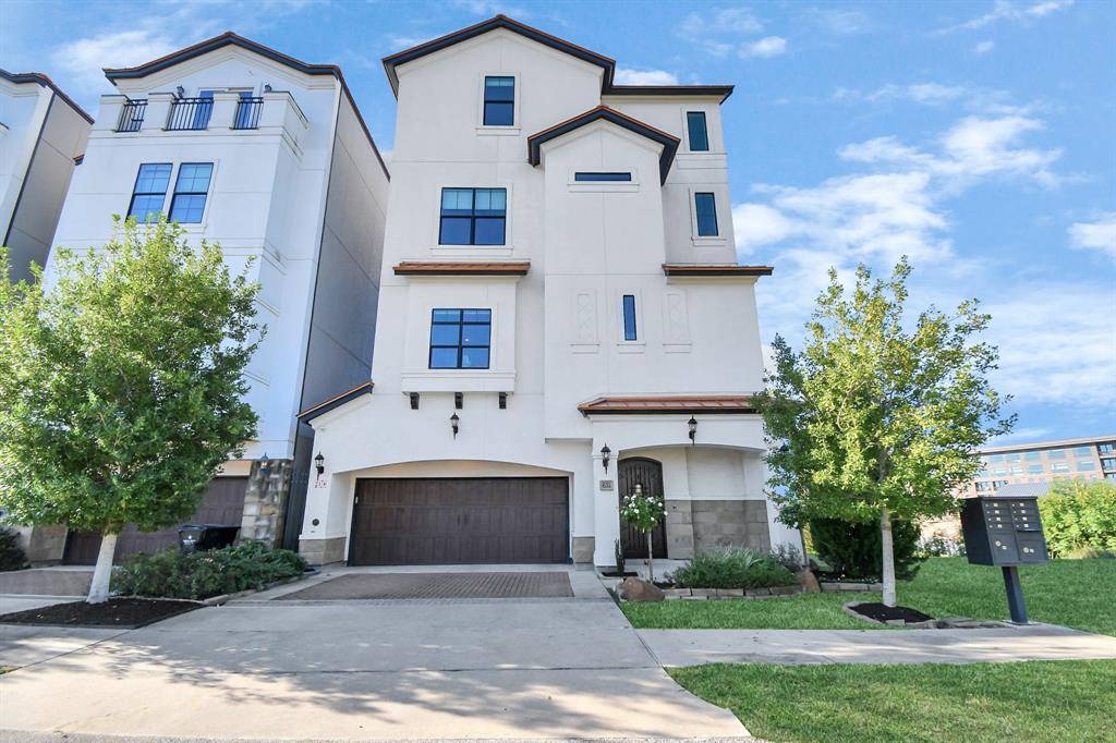 631 N Live Oak St in Houston, TX - Building Photo