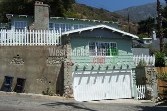 835 Skyland Dr, Unit 835 in Sierra Madre, CA - Building Photo