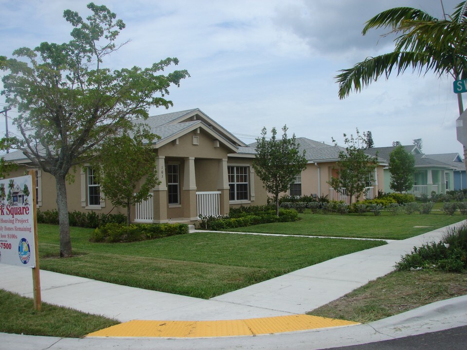 101-109 SW 14th Ave in Delray Beach, FL - Building Photo