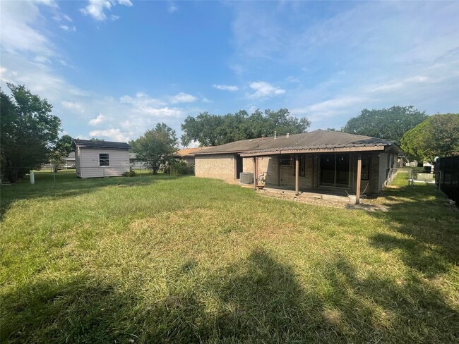 property at 9007 Bunny Run Dr