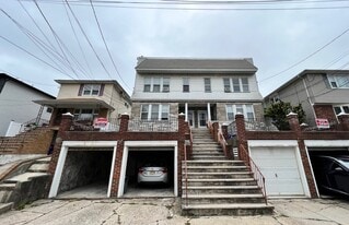 167 Davis Ave, Unit 2 in Kearny, NJ - Building Photo