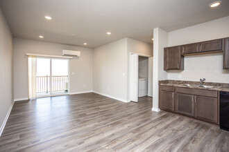 Parkside Apartments in Bondurant, IA - Foto de edificio - Interior Photo