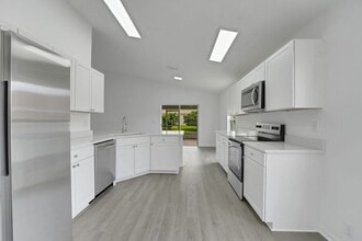 528 Drayton Rd in Winter Haven, FL - Building Photo - Building Photo