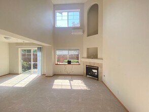 14607 52nd Ave W in Edmonds, WA - Building Photo - Building Photo