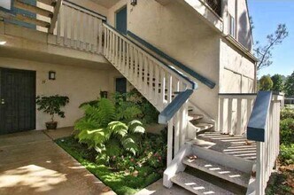 2204 River Run Dr, Unit 2204RiverRunDr#28 in San Diego, CA - Foto de edificio - Building Photo