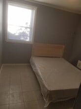 808 Carter St in Savannah, GA - Foto de edificio - Building Photo