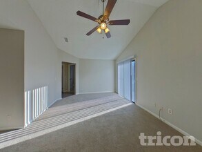 8168 Fort Lee Trail in Jacksonville, FL - Building Photo - Building Photo